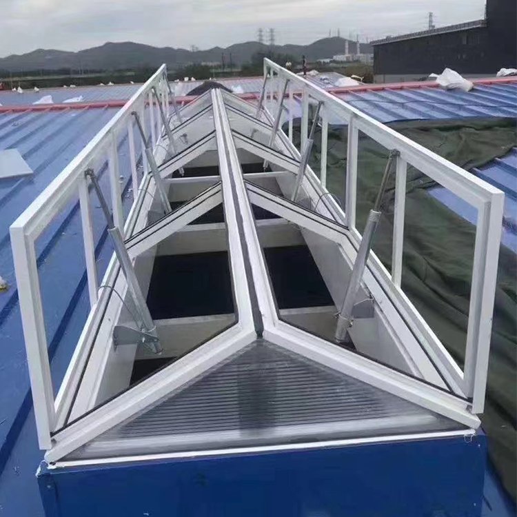 
透风采光天窗
